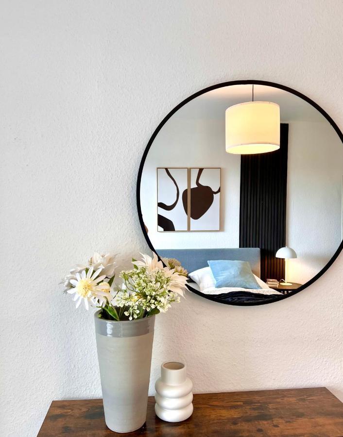 Sabe Apartment: Balcony + Free Parking + Netflix Wuppertal Eksteriør bilde